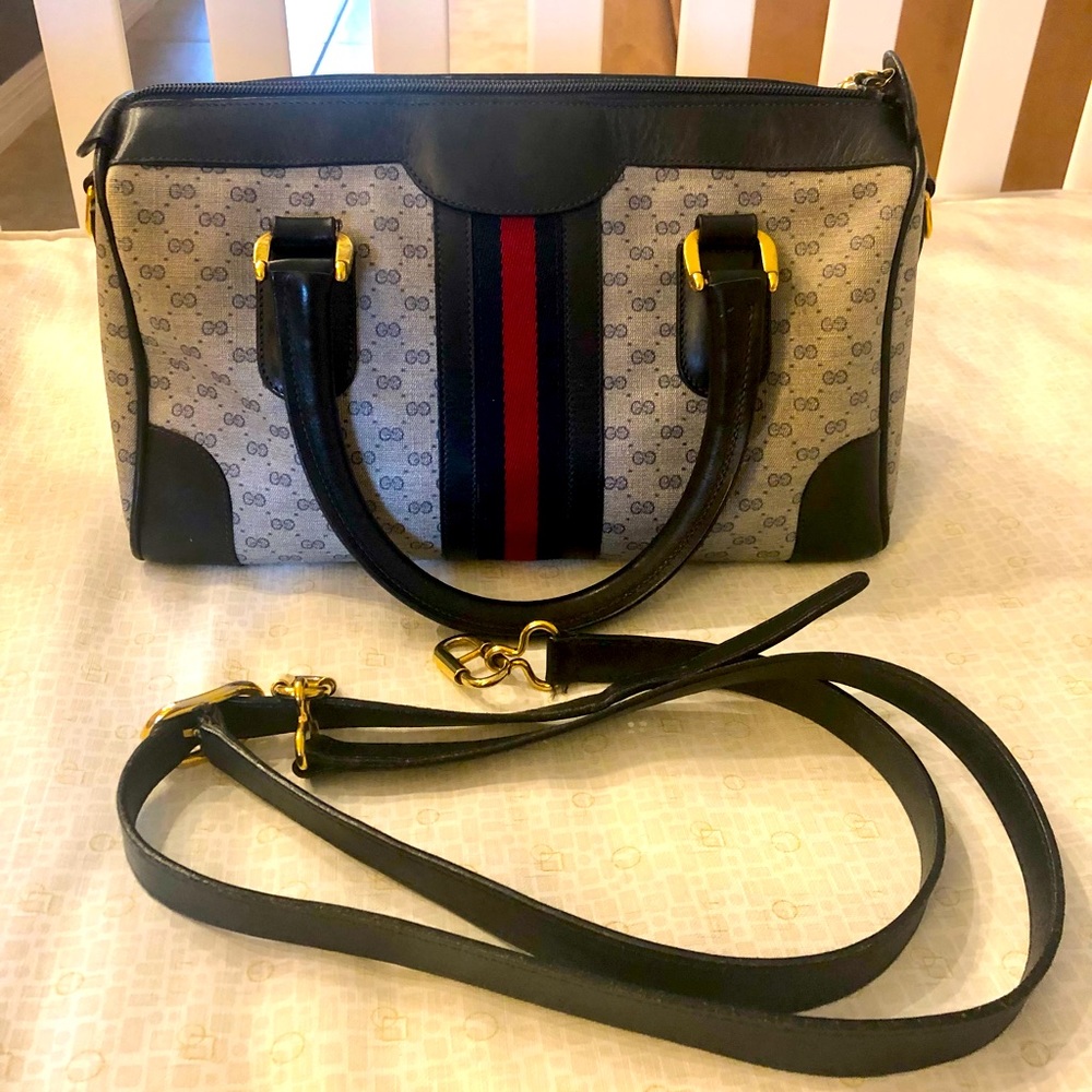 Closet cleanup! Gucci  Boston satchel classic.